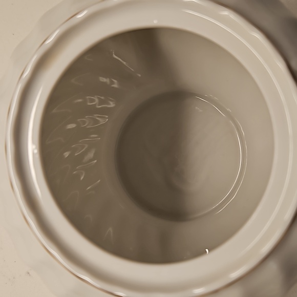 Teapot, Vintage, Roses - Picture 6 of 8